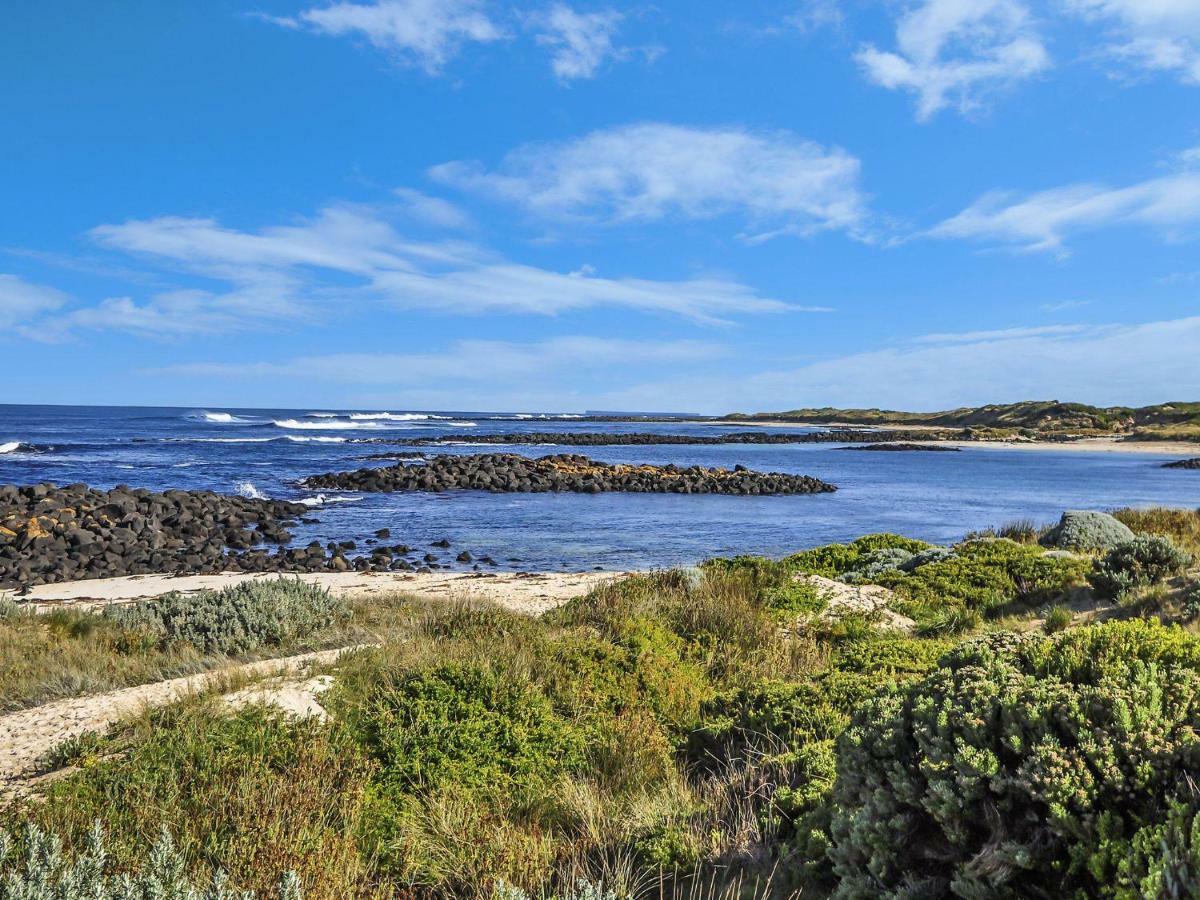 Hearns Beachside Villa 7 Port Fairy Buitenkant foto